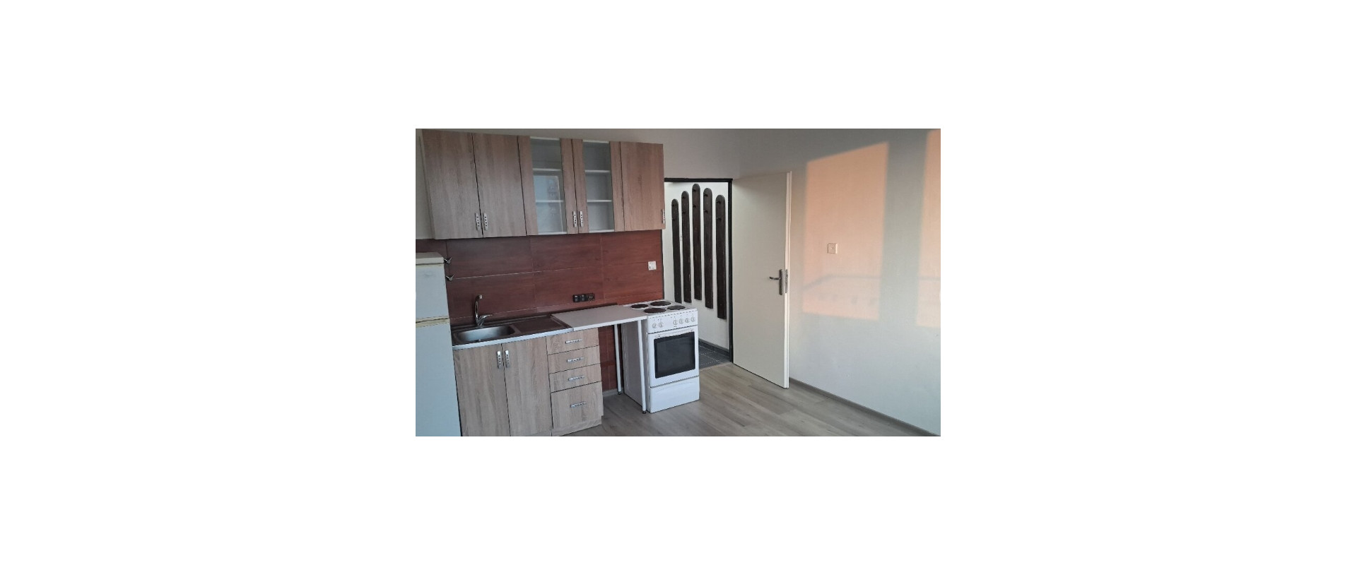 Prenájom garsónky po kompletnej rekonštrukcii – Nitra, Chrenová