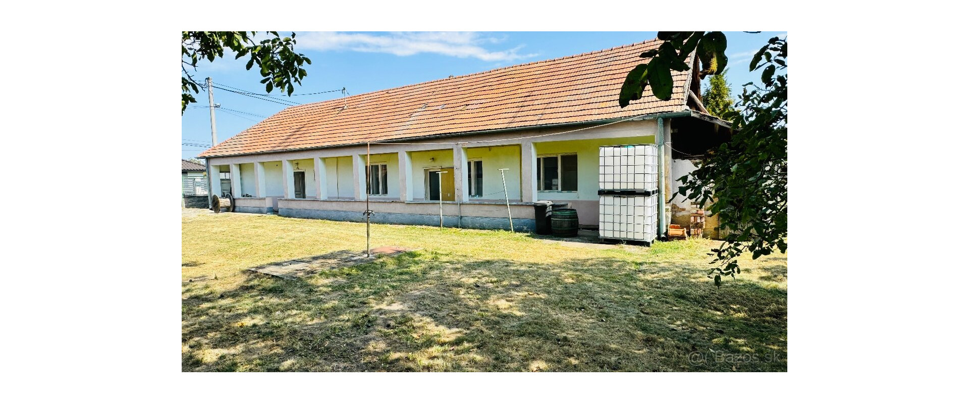 VIDIECKY DOM S DUŠOU + INVESTIČNÝ POZEMOK 1443 m² | BRANČ