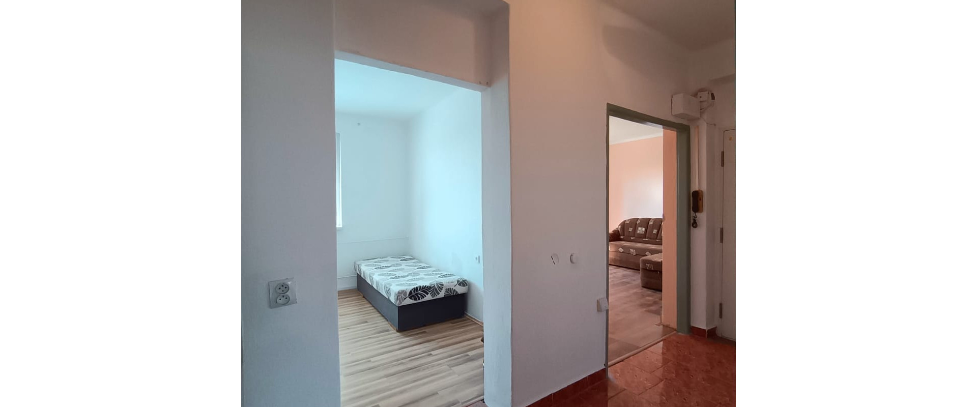 Útulný 2-izb. byt v centre Levíc s francúzskym balkónom