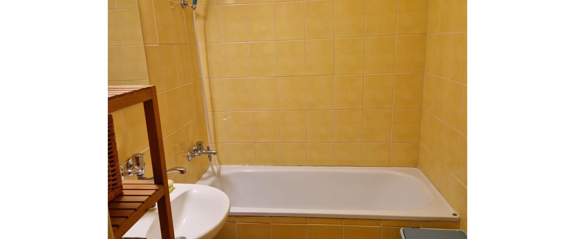 Na prenájom 2 izbový zariadený byt,  ul. Zimná Prešov