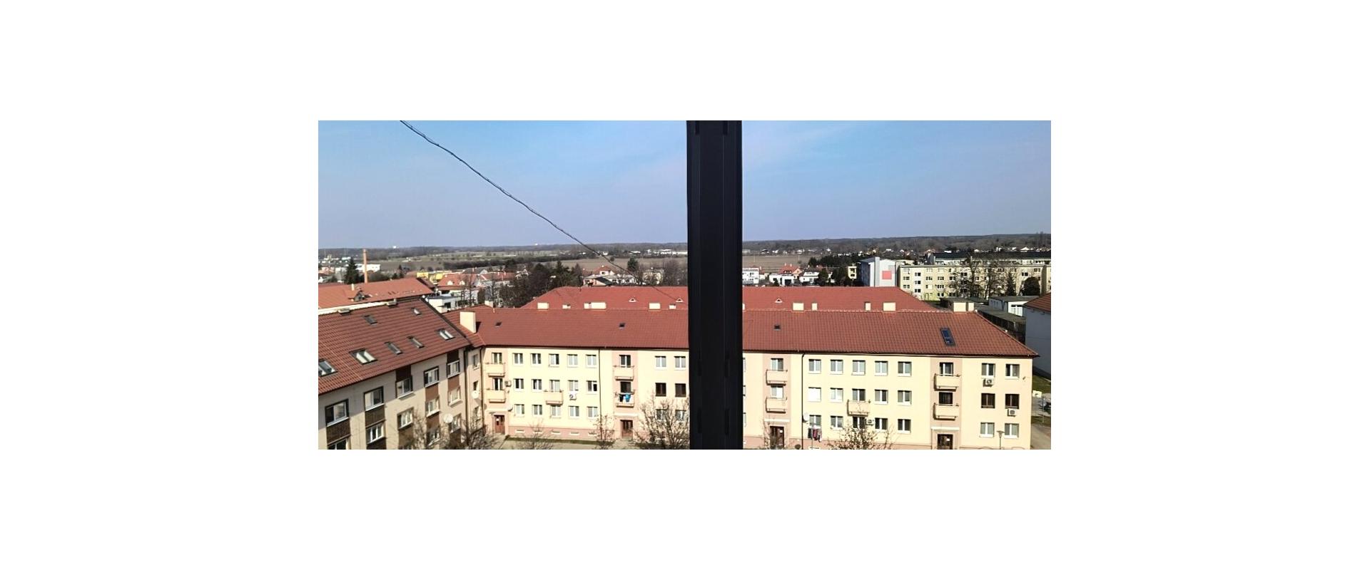 JKVREAL  predaj priestranný 2-izbový byt v centre Malaciek