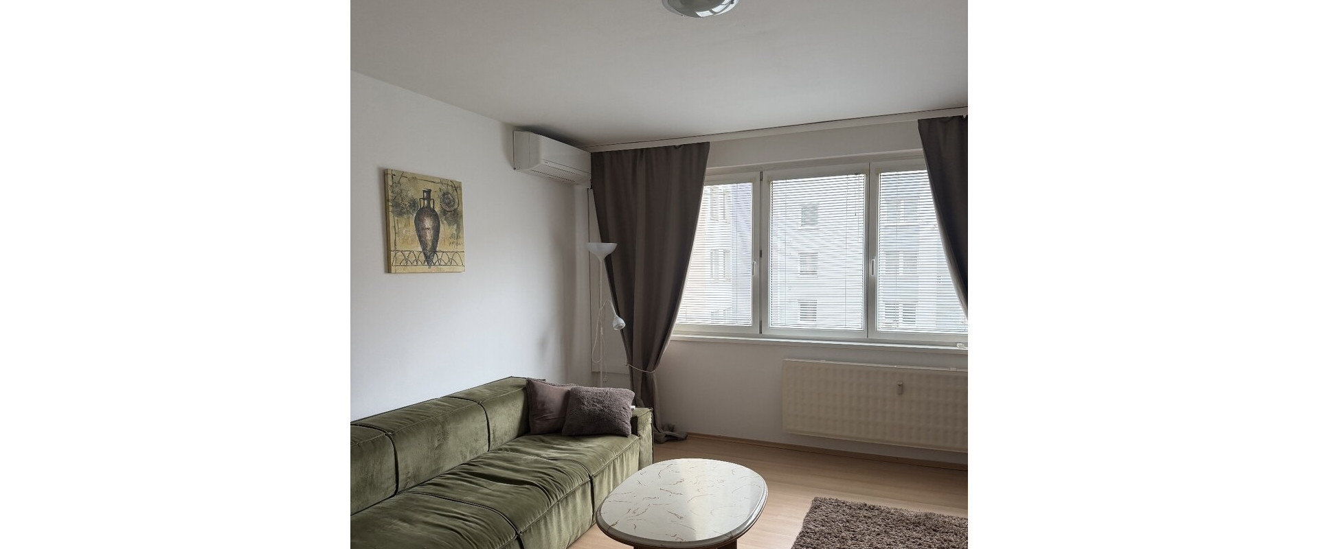 Prenájom priestranneho 4-izbivého bytu v lokalite Ružinov