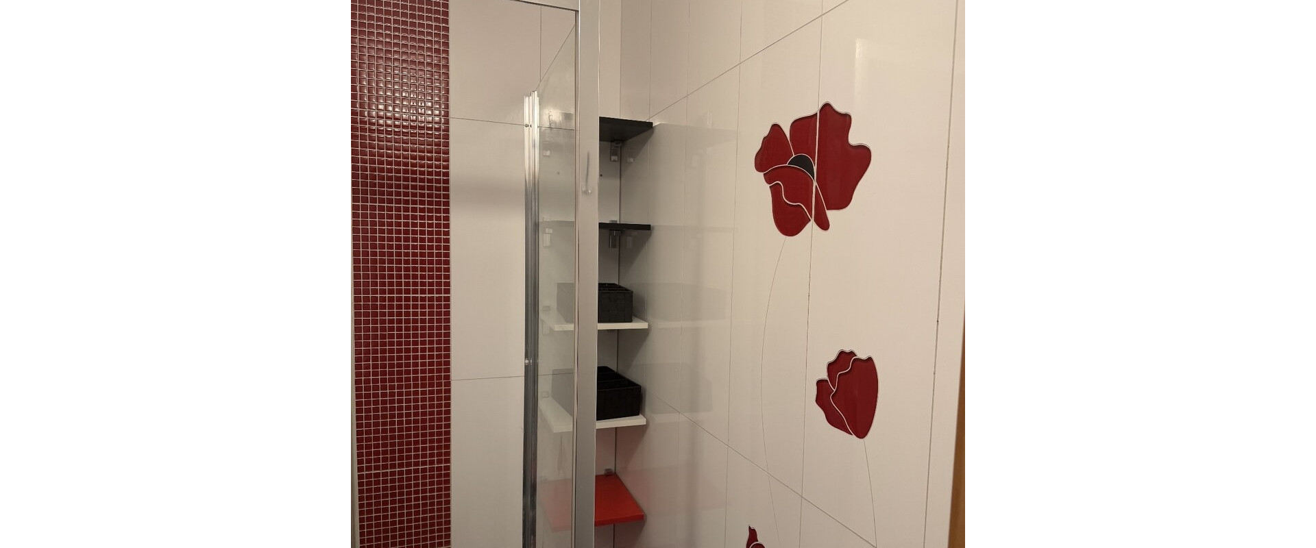 Prenájom priestranneho 4-izbivého bytu v lokalite Ružinov