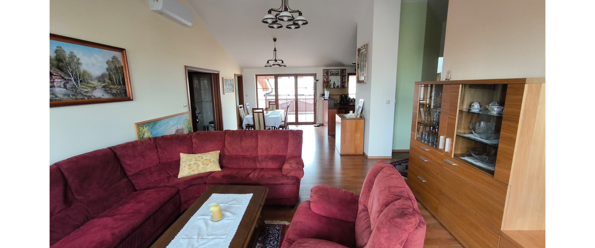 Na prenájom nadštandardný byt v Pezinku,vlastné parkovanie.