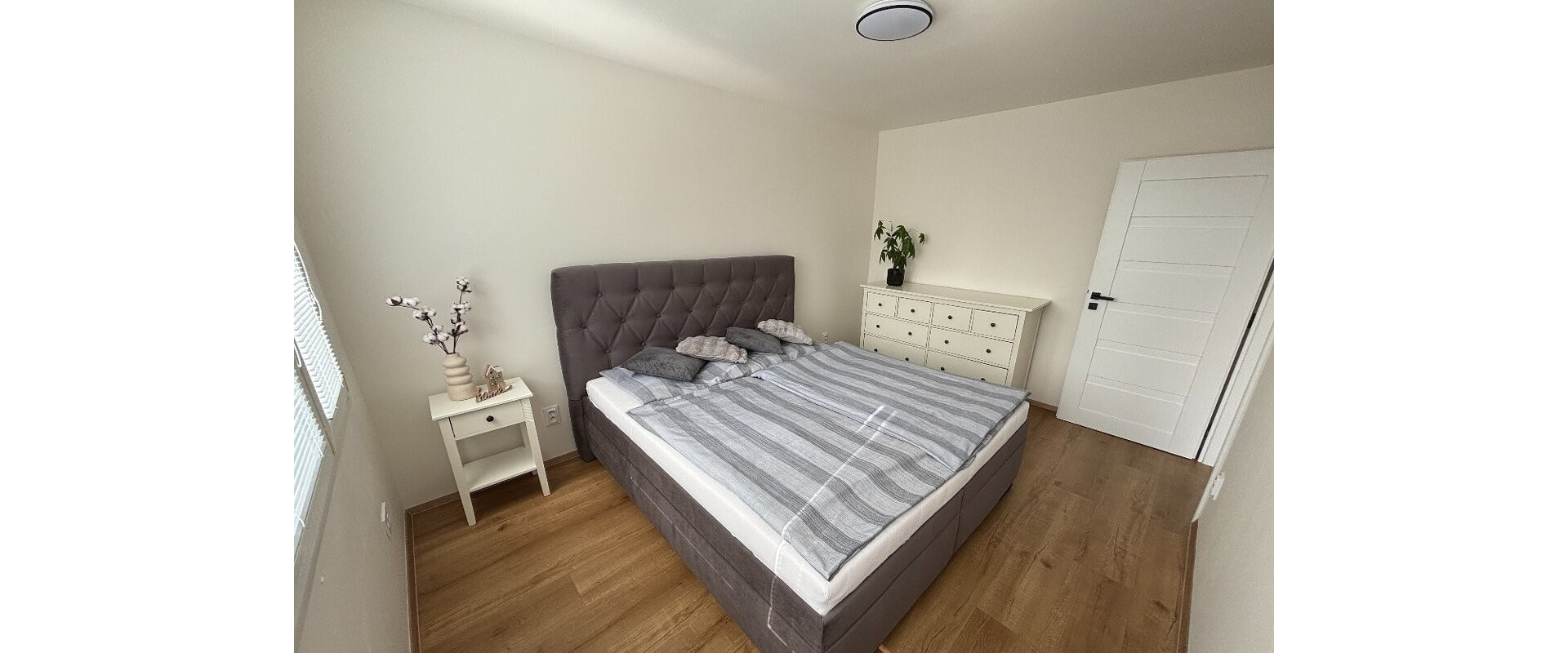 Na predaj štýlový 4 izbový byt s balkónom  v Trenčíne