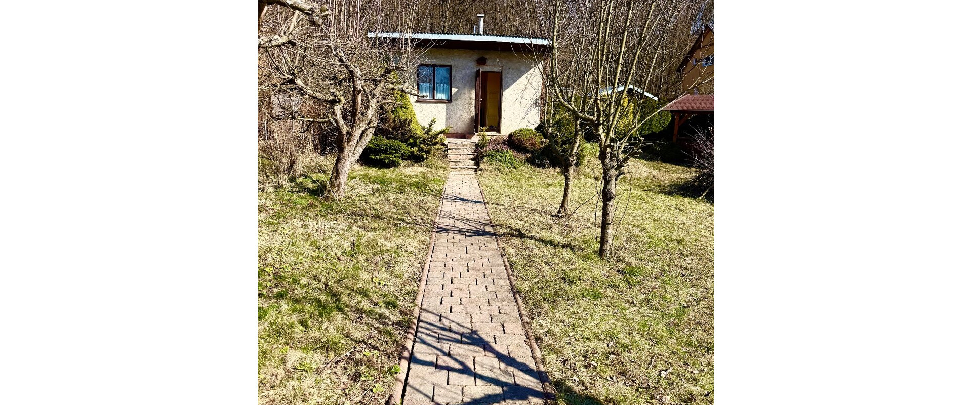 ZÁHRADNÁ CHATKA, 649M2, KOŠICE-ZELENÝ DVOR