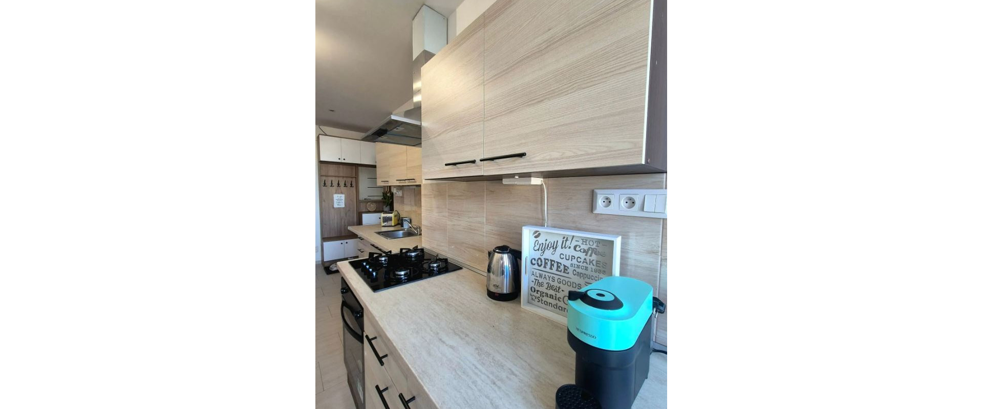 NA PRENÁJOM – MODERNÝ 2 IZBOVÝ BYT S BALKÓNOM PRI AUPARKU