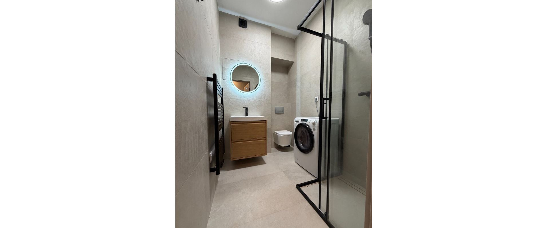 NA PRENÁJOM – ÚPLNE NOVÝ 2-IZBOVÝ BYT V HISTORICKOM CENTRE