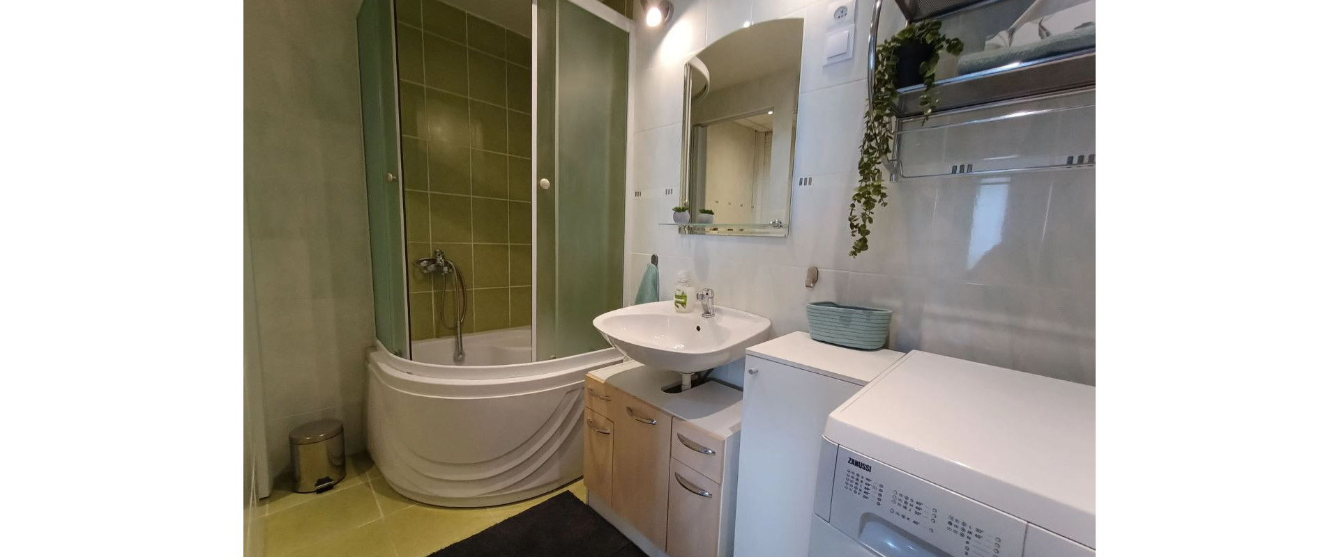 Ponúkame na prenájom príjemný, svetlý 2-izbový byt