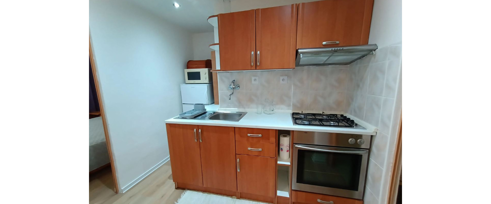 Ponúkame na prenájom príjemný, svetlý 2-izbový byt