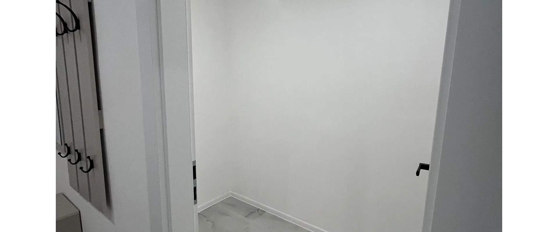 Na prenájom 2,5 - izbový byt po kompletnej rekonštrukcii na ul. Duklianskych hrdinov vo Vranove nad Topľou.