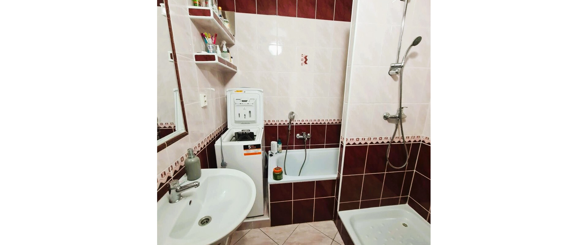 Na prenájom 2 - izbový byt v centre na Sídlisku 1 vo Vranove nad Topľou,