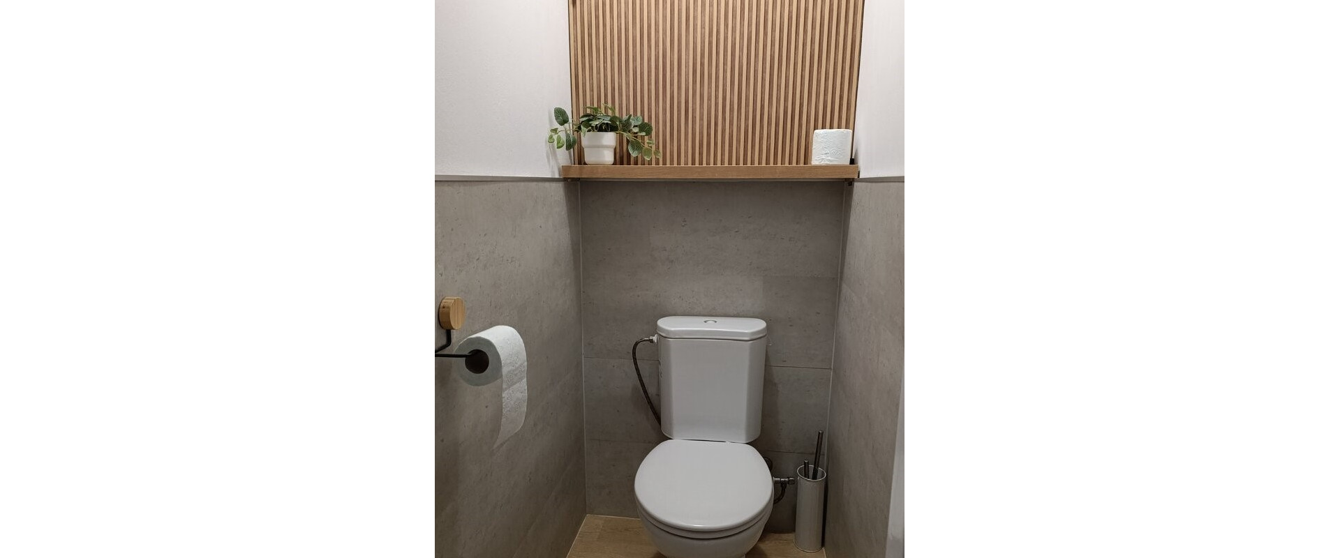 Priestranný 4-izbový byt s krásnym výhľadom a loggiou.