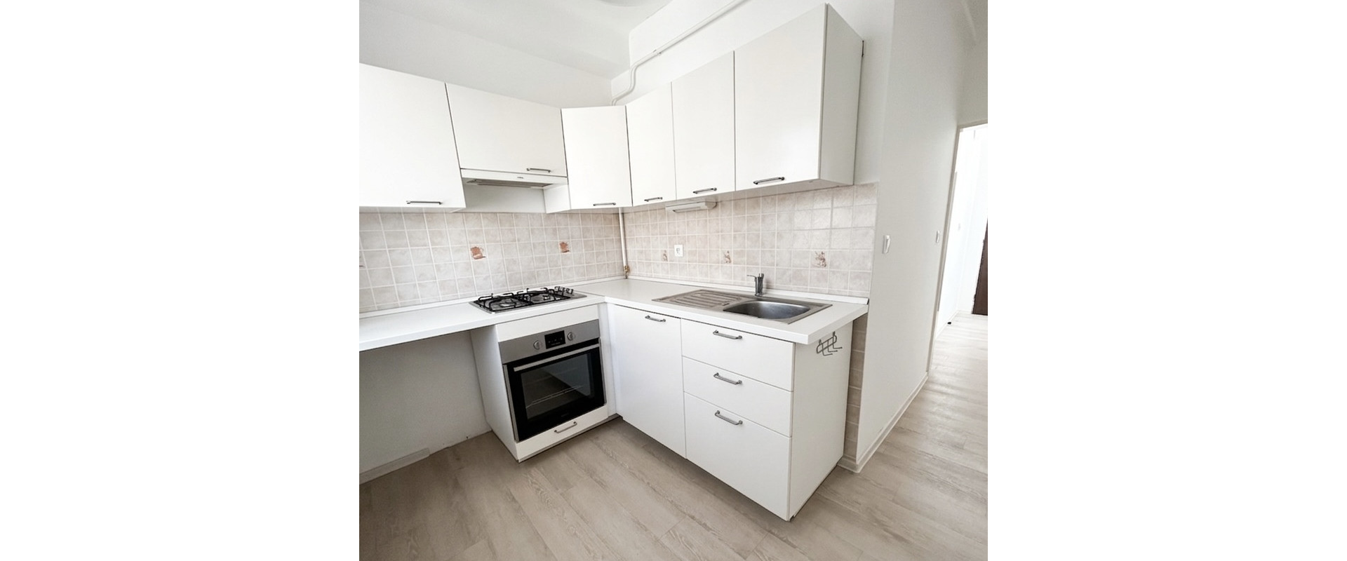 NOVÁ CENA! Investičný / štartovací byt v centre Ružinova!