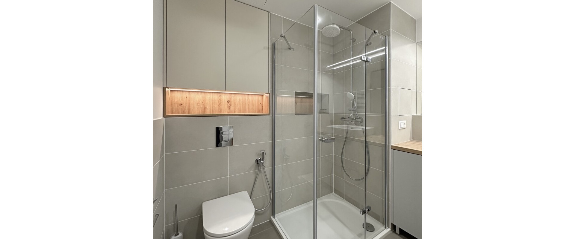 Prenájom 2-izbovégo bytu Ružinov green atrium s parkovanim