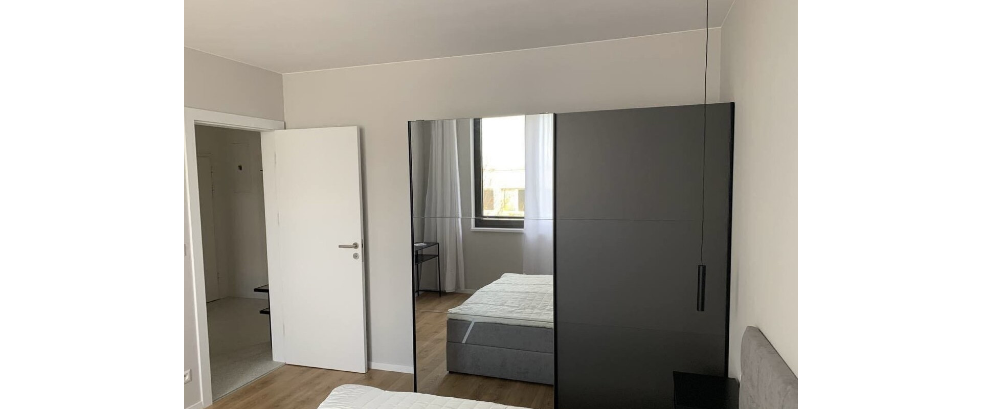 Na prenájom 2-izbovy byt s loggiou Nové mesto