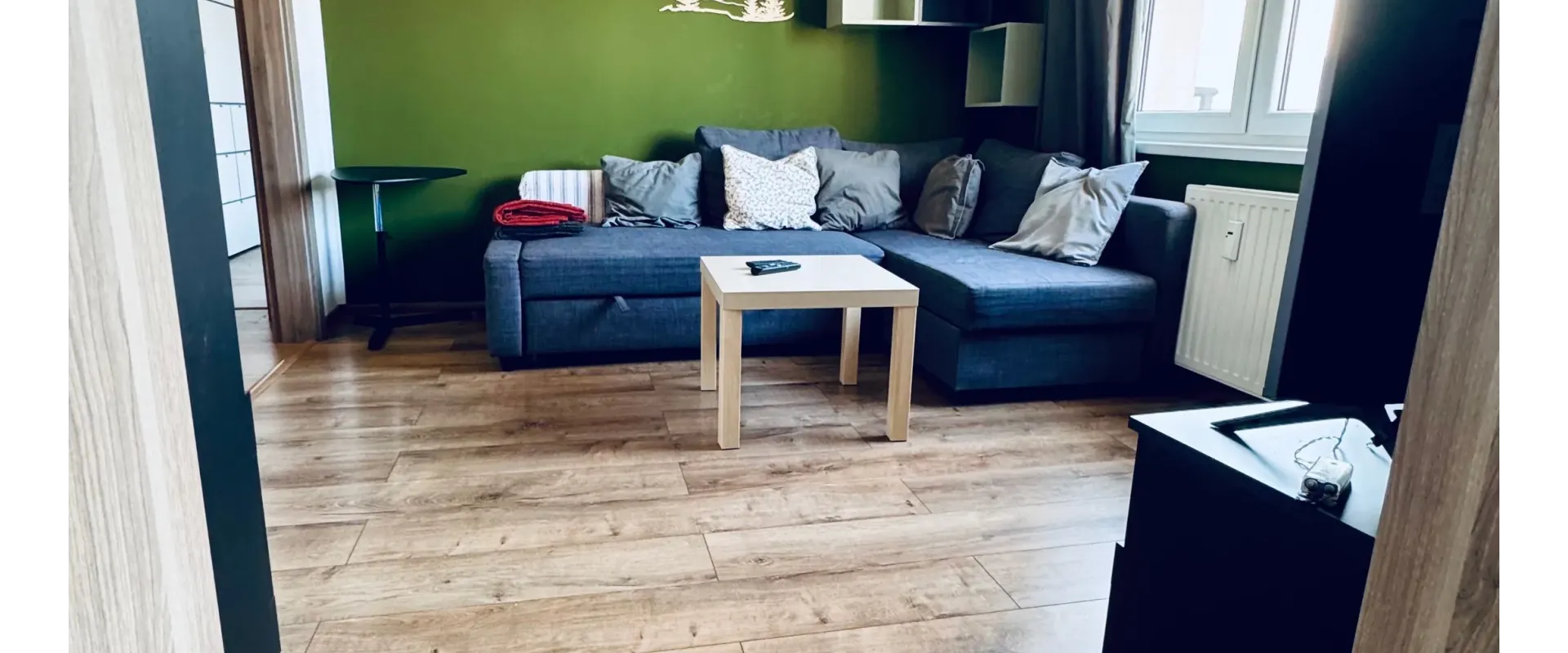 Prenájom moderného 2-izbového bytu s balkónom vo Zvolene