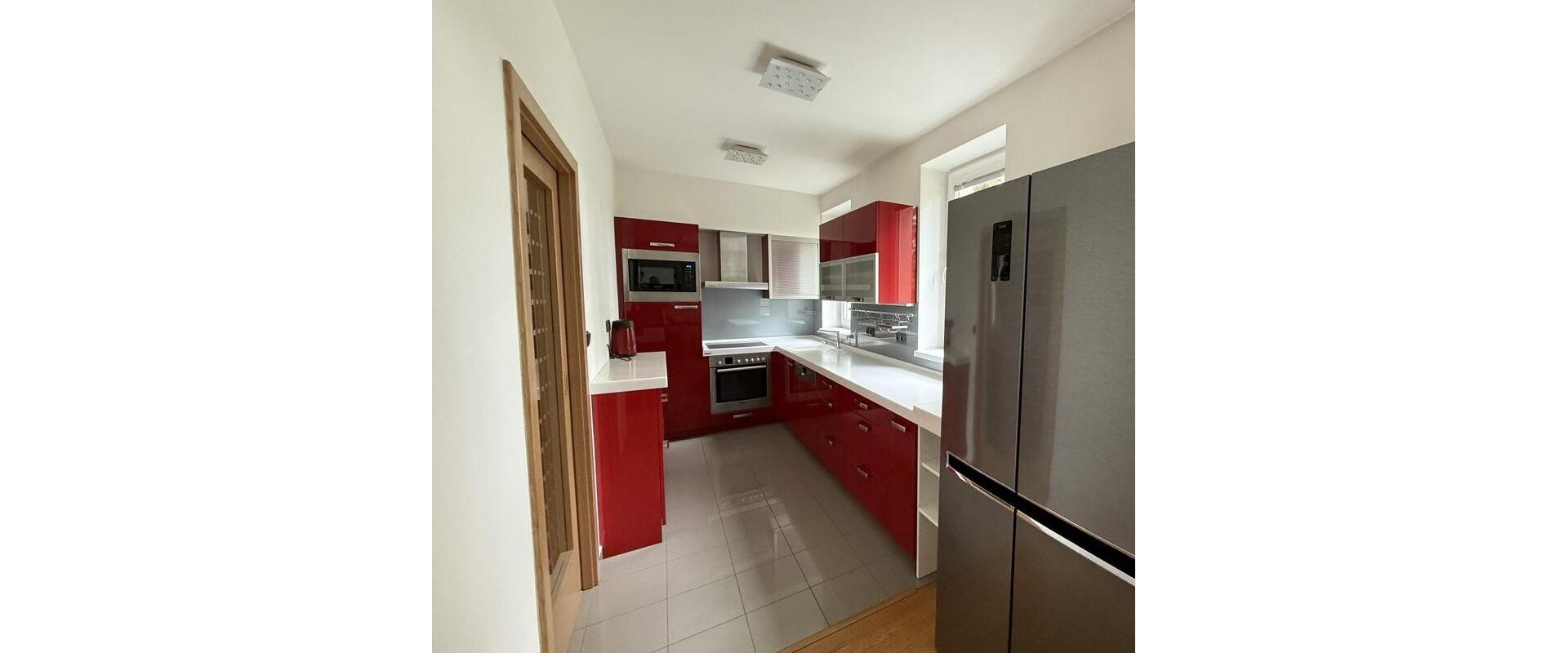 Samostatný 4-Izbový rodinný dom na predaj