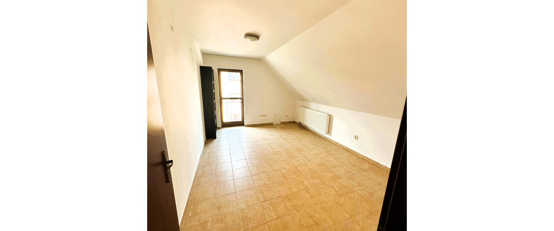 Na predaj polyfunkčný objekt – rodinný dom (155m²) na ul. Akademika Pavlova v Stropkove.