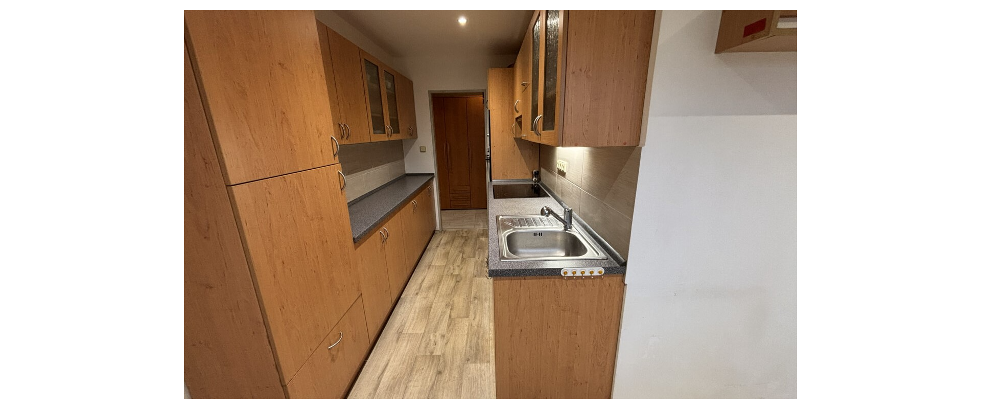 PRIESTRANNÝ 2-IZBOVÝ BYT – PRI STAREJ PRACHÁRNI, BRATISLAVA NOVÉ MESTO