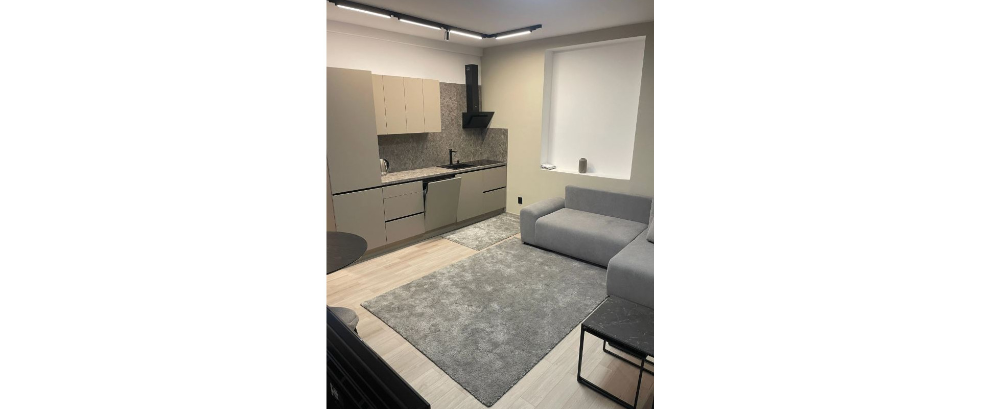 Ponúkam na prenájom kompletne zrekonštruovaný, 2-izbový byt