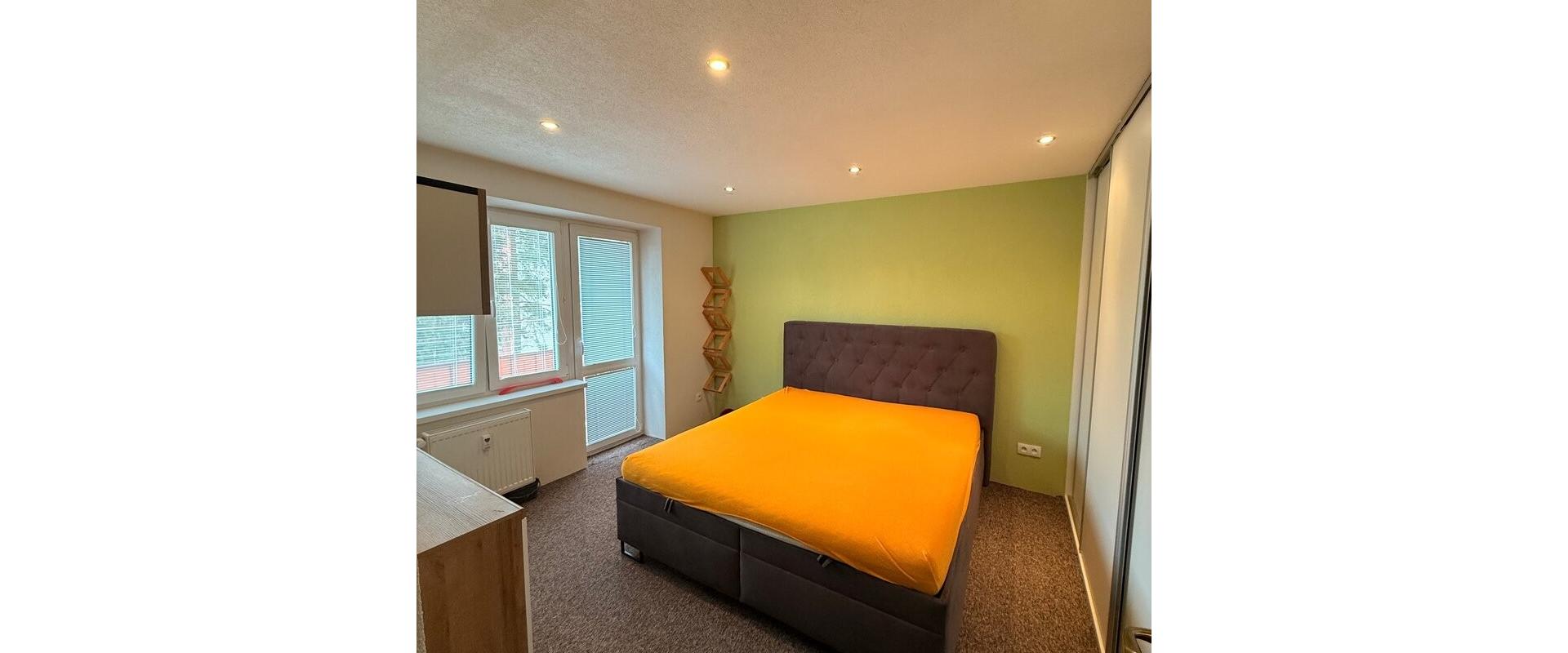 Priestranný 3-izbák vo Zvolene s dvoma balkónmi