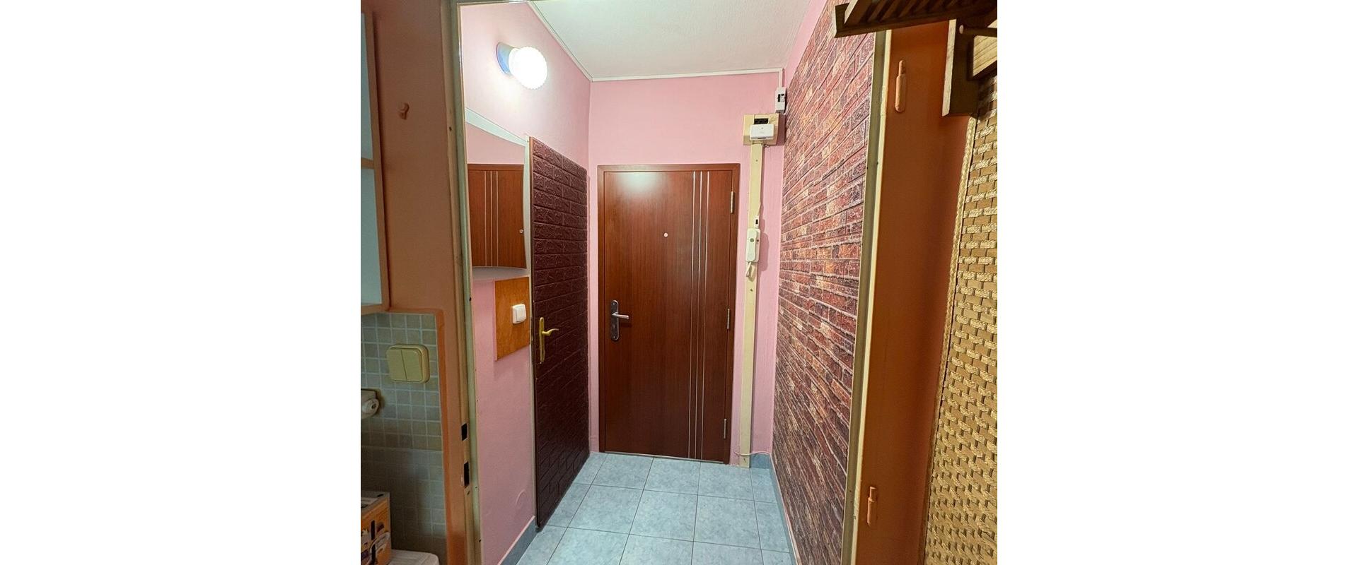 Na prenájom klimatizovaný 1-izbový byt