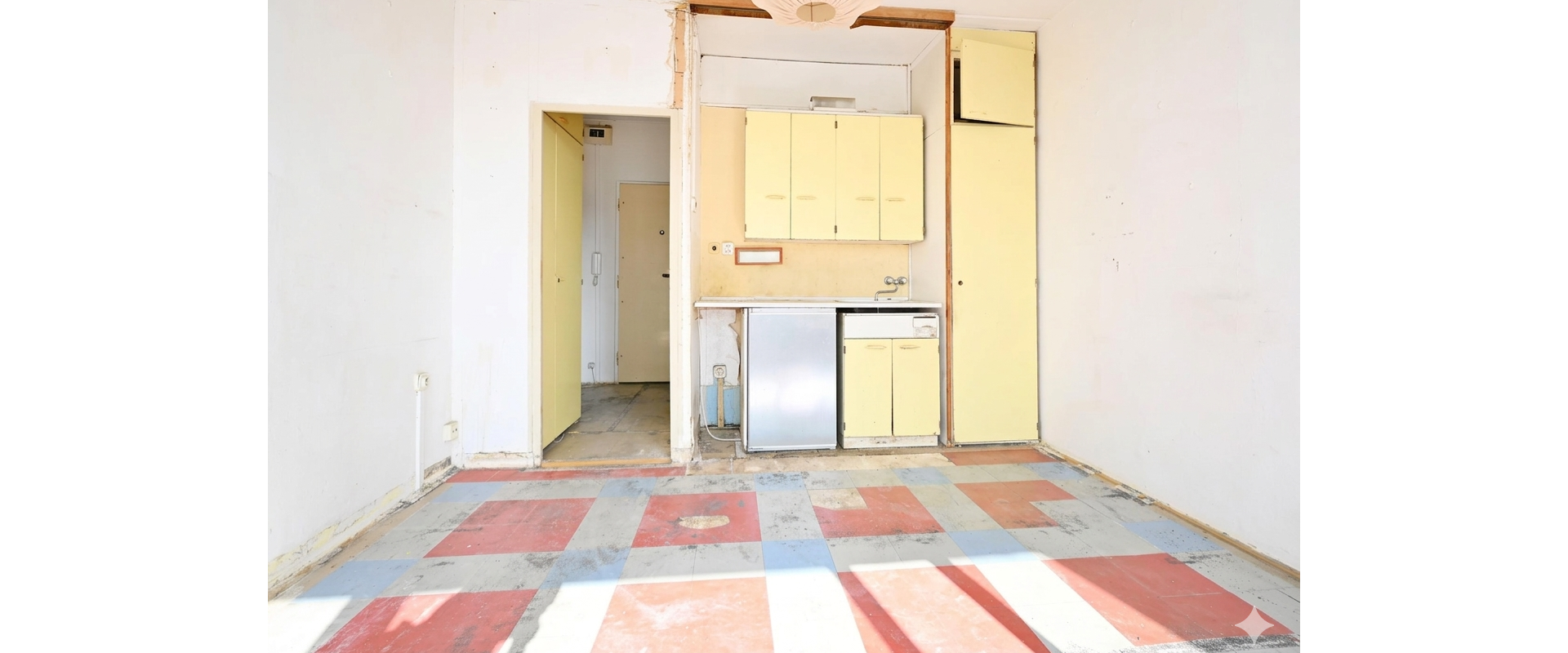 1-izbový byt v pôvodnom stave