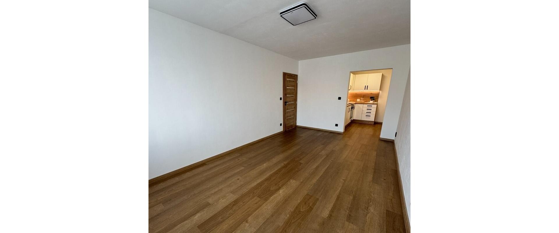 Ponúkam na dlhodobý prenájom 2 - izbový byt