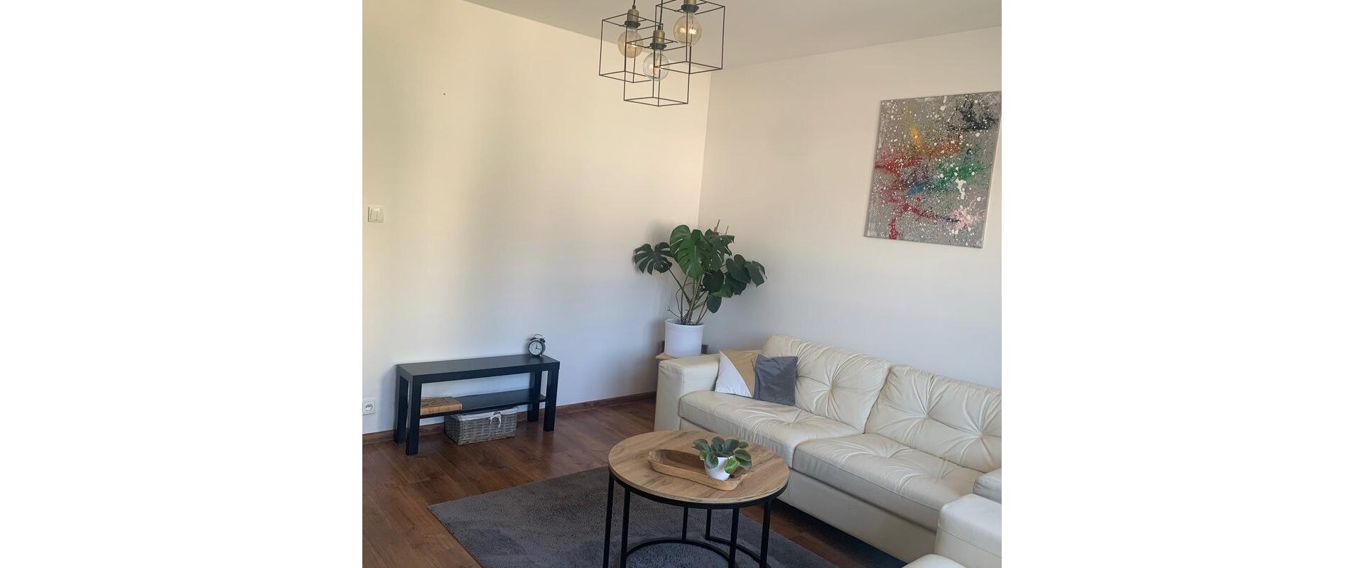 Štýlový 2-izbový byt s loggiou v Sásovej