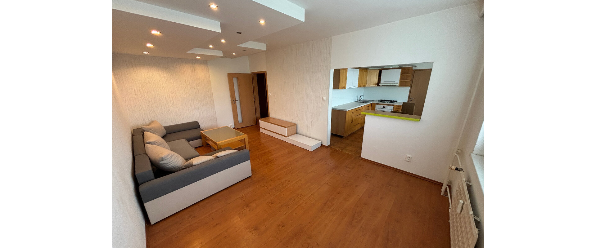 2-izbový priestranný byt na prenájom v Nových Zámkoch