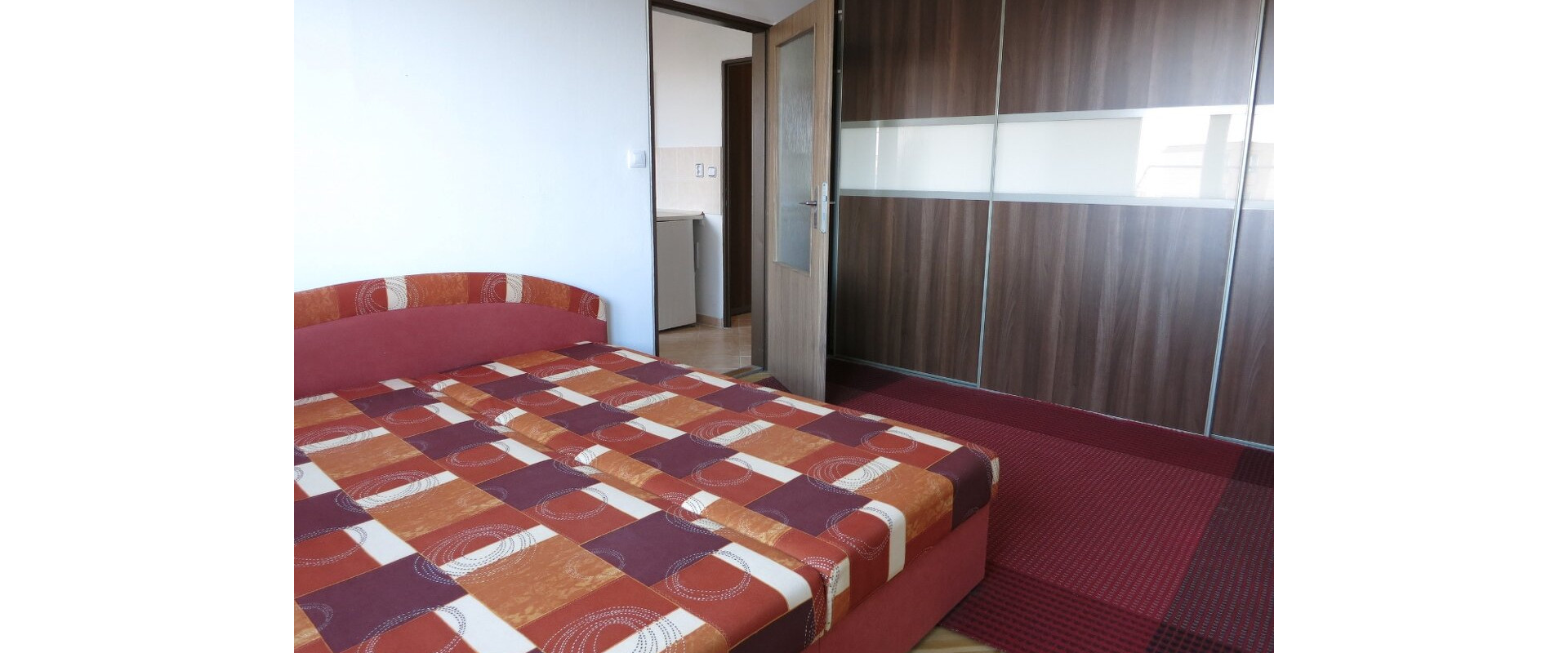 Na prenájom 1- izbový slnečný byt