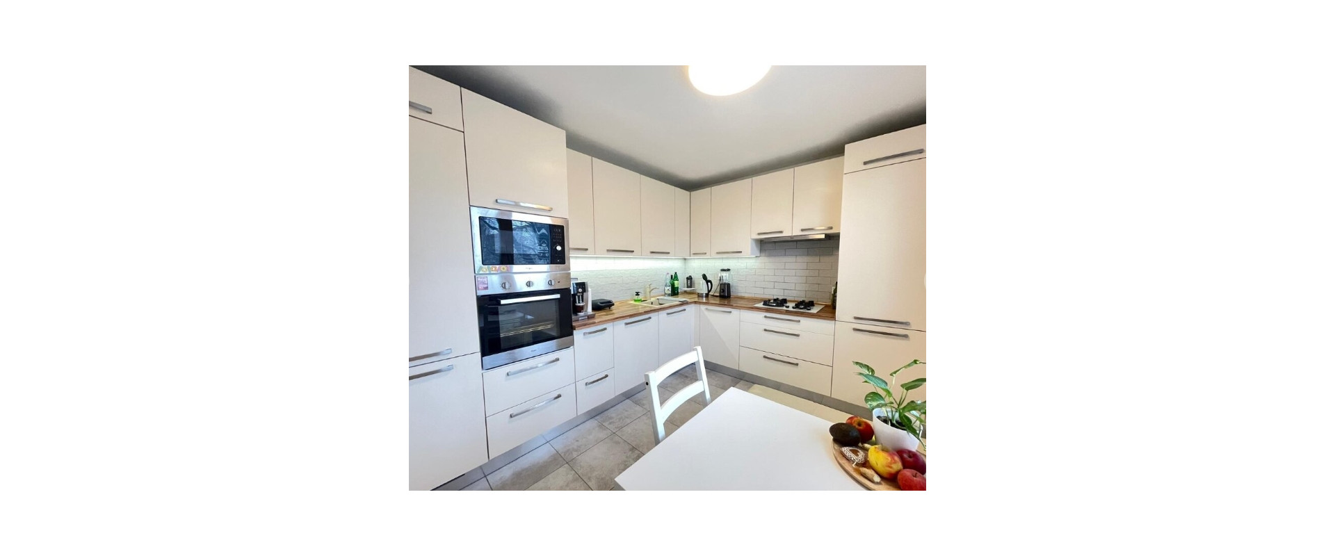 Prenájom 2-izbového bytu s balkónom – Štúrova ulica