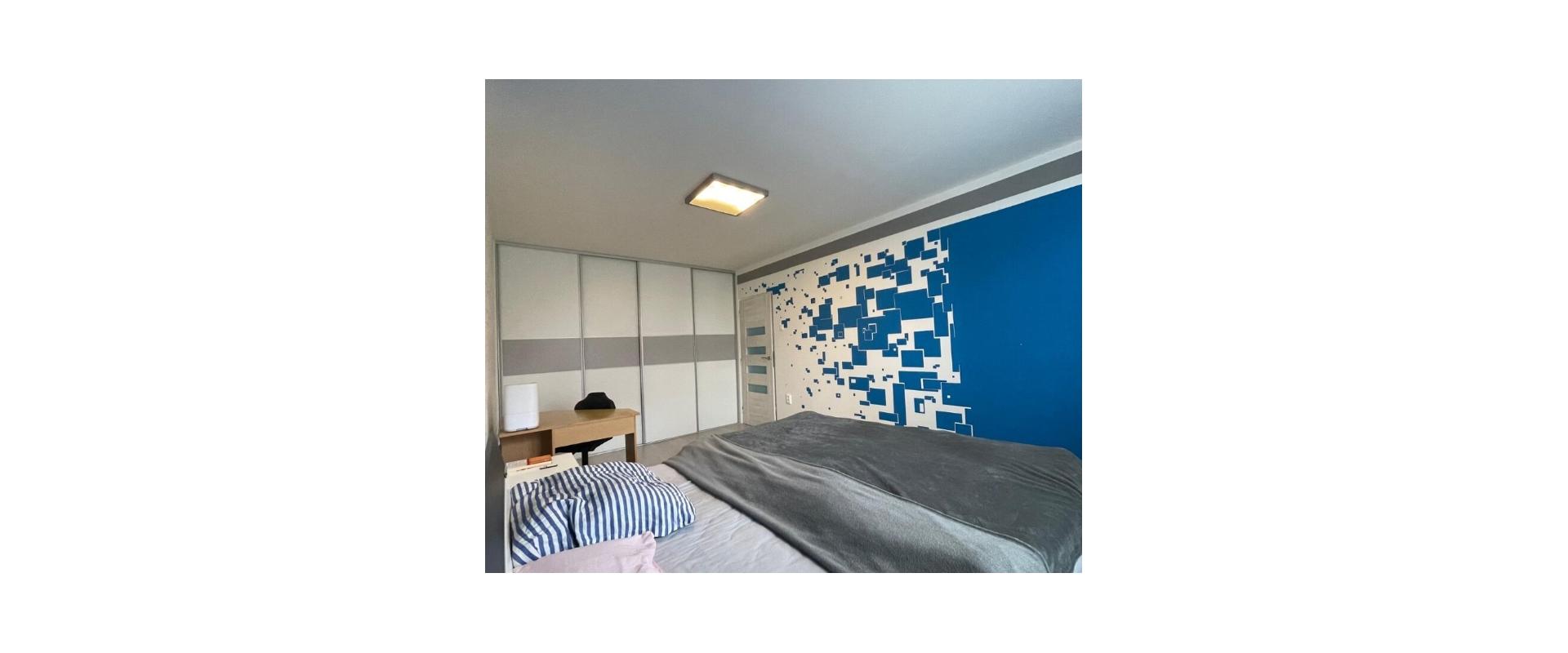 Prenájom 2-izbového bytu s balkónom – Štúrova ulica