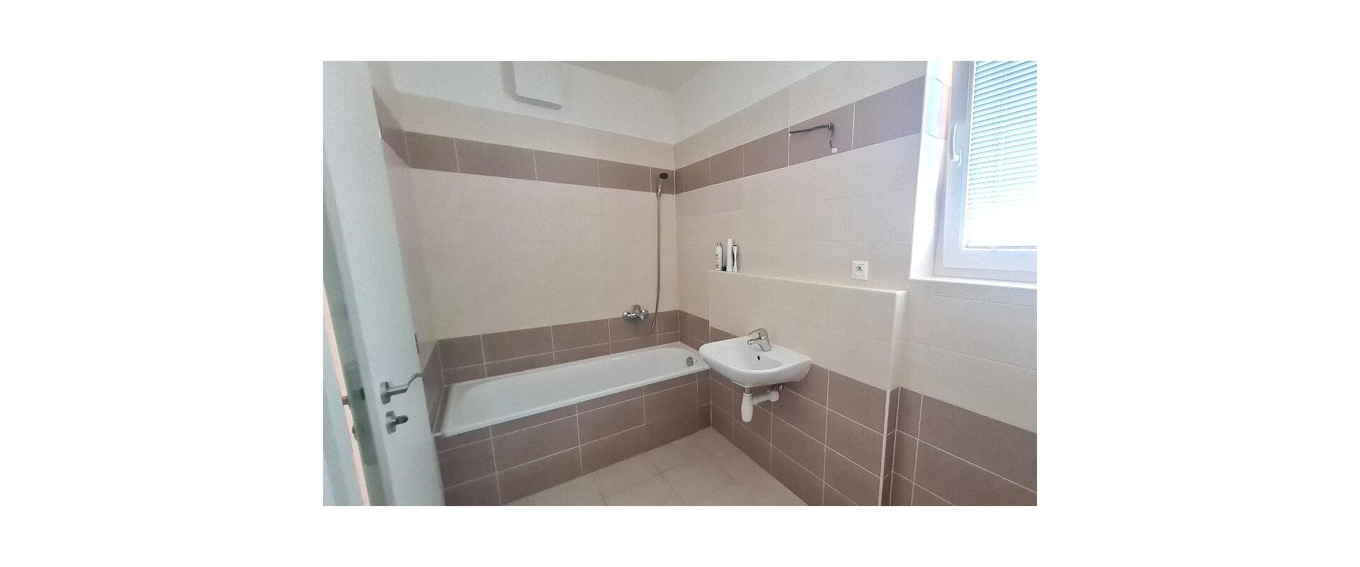 Slnečný 3-izbový byt po kompletnej rekonštrukcii