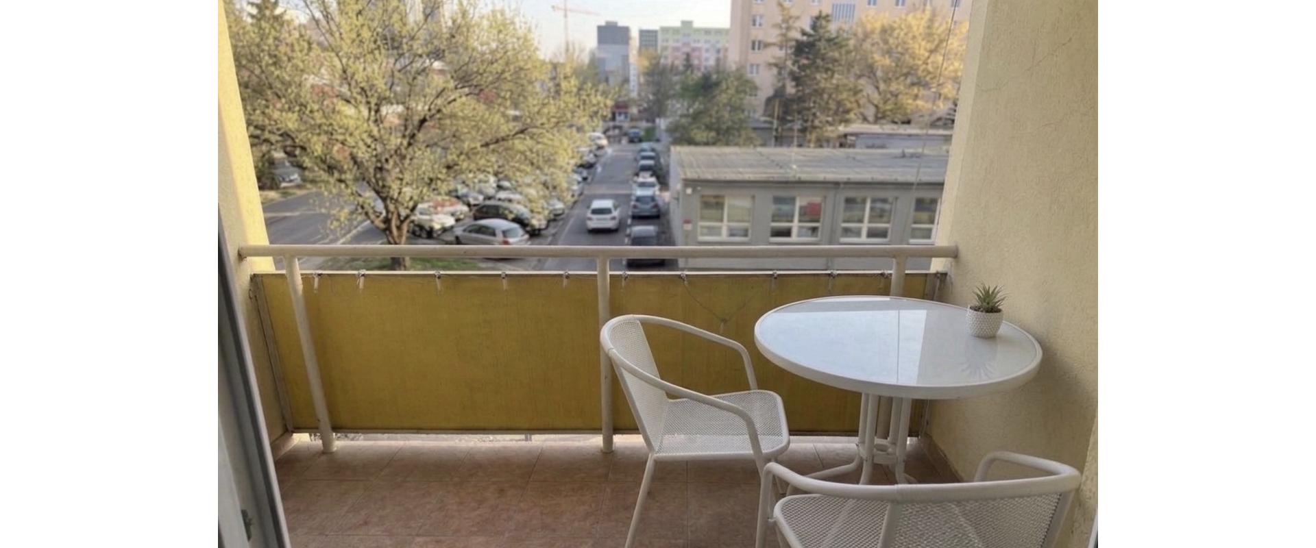 Na predaj 3-izbový byt s loggiou, balkónom a šatníkom