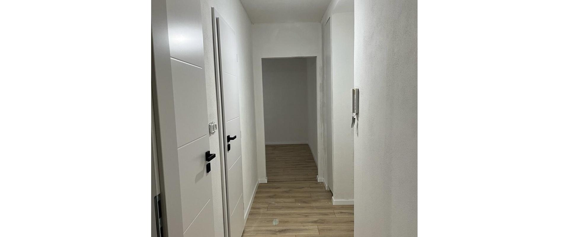 Na predaj 2 izbový byt centrum Malaciek po kompletnej rekonštrukcii