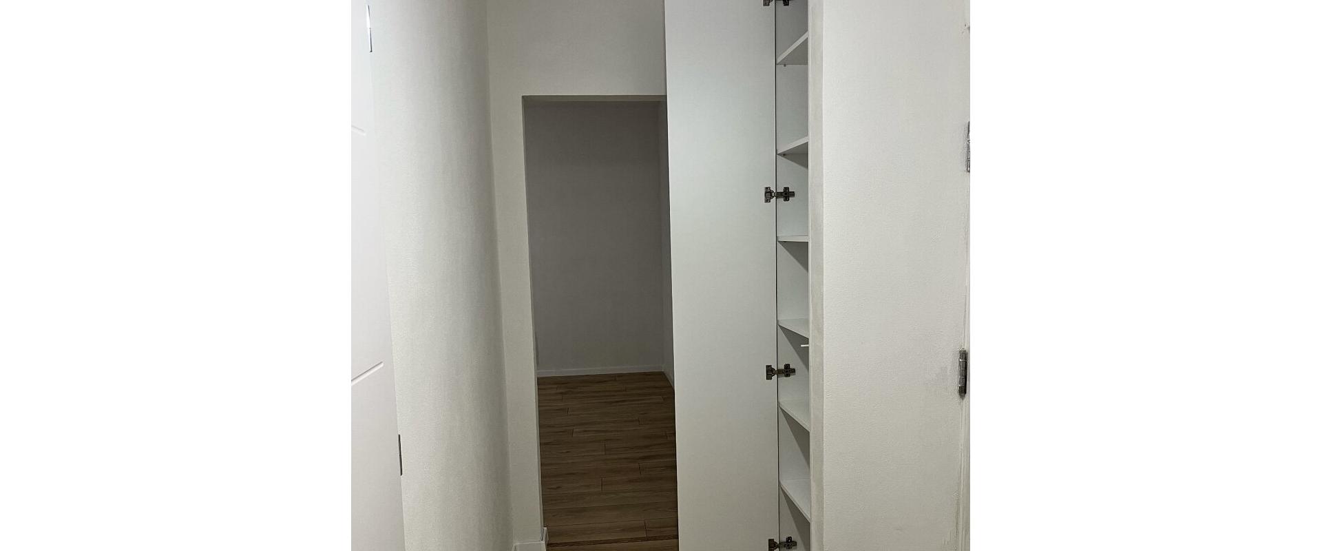 Na predaj 2 izbový byt centrum Malaciek po kompletnej rekonštrukcii