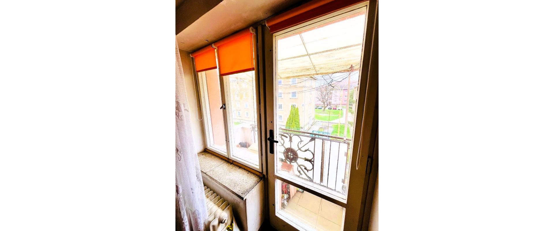 Na predaj 2-izbový byt s balkónom – Sídlisko I, Ulica Československej armády v Humennom.