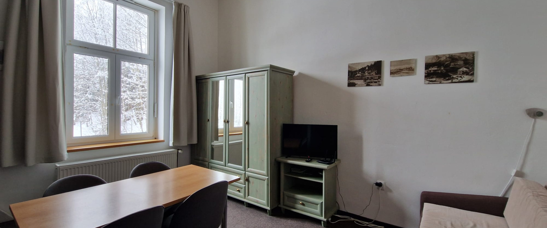 Garzónka v rodinnom dome so samostatným vstupom – prenájom