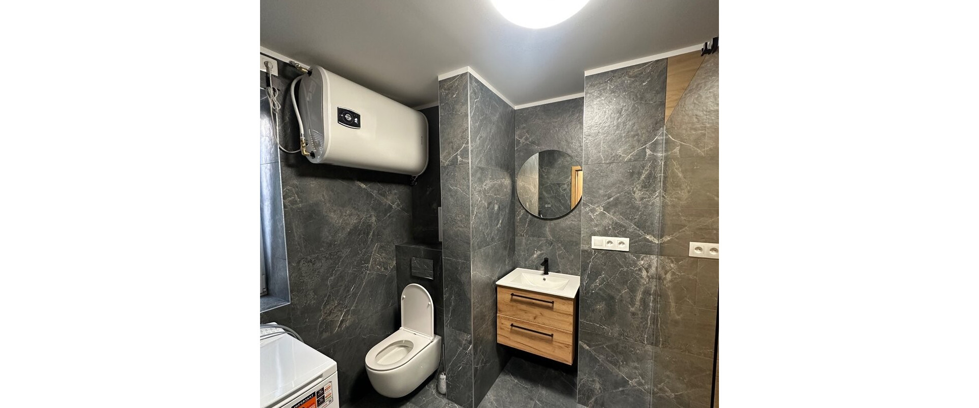 Ponúkam na prenájom kompletne rekonštruovaný byt v Komarne