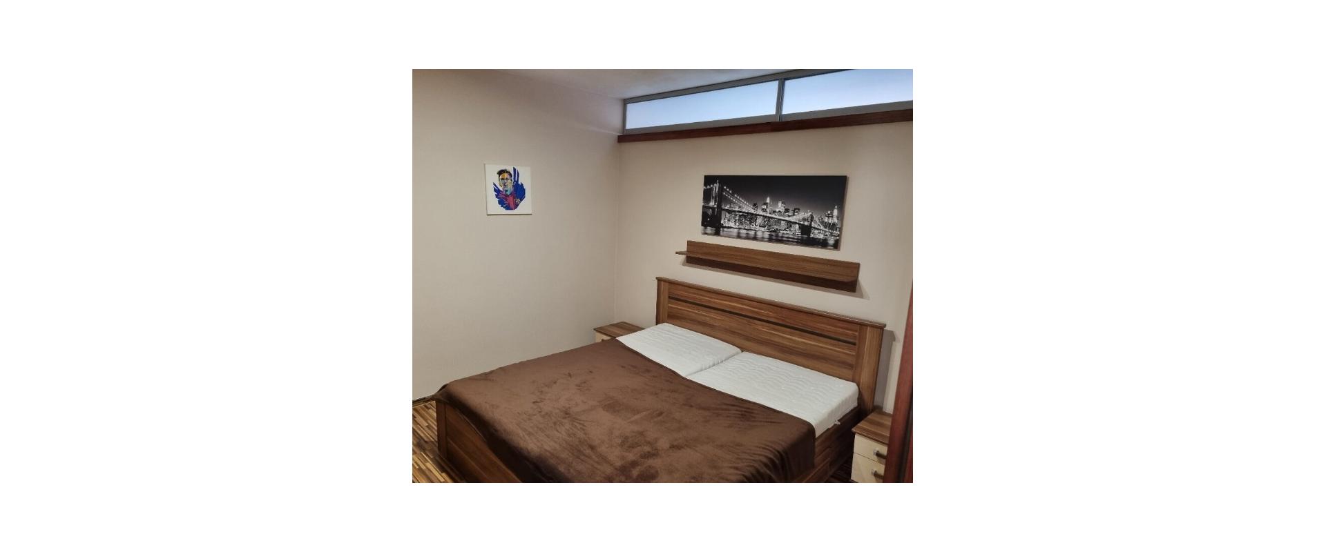 Prenájom 2,5-izbového bytu– Nitra, Chrenová (Dlhá ulica)