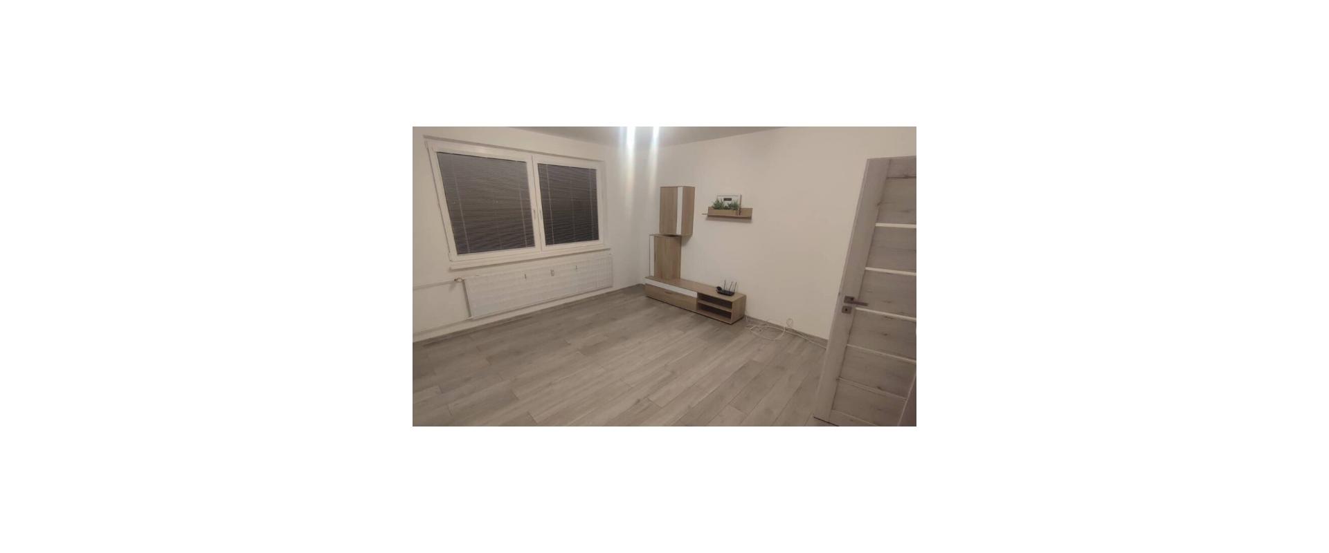 Prenájom 1-izbového bytu s loggiou – Vráble, Sídlisko Žitava