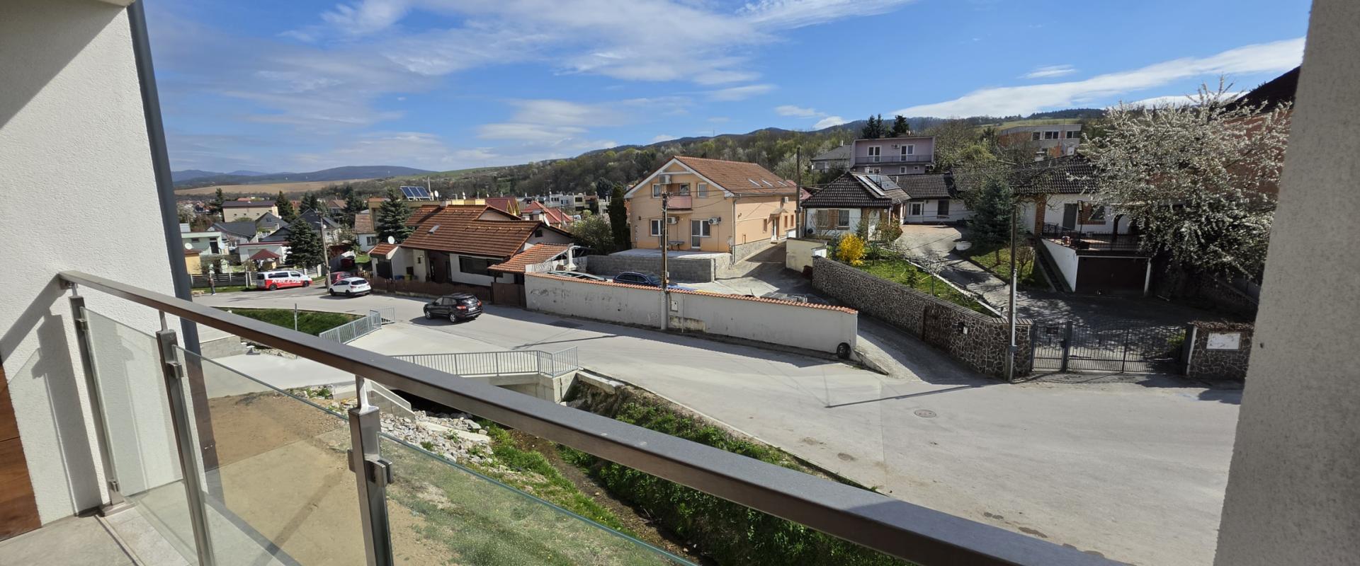 NOVOSTAVBA 2i byt + garáž | Piešťany – Banka