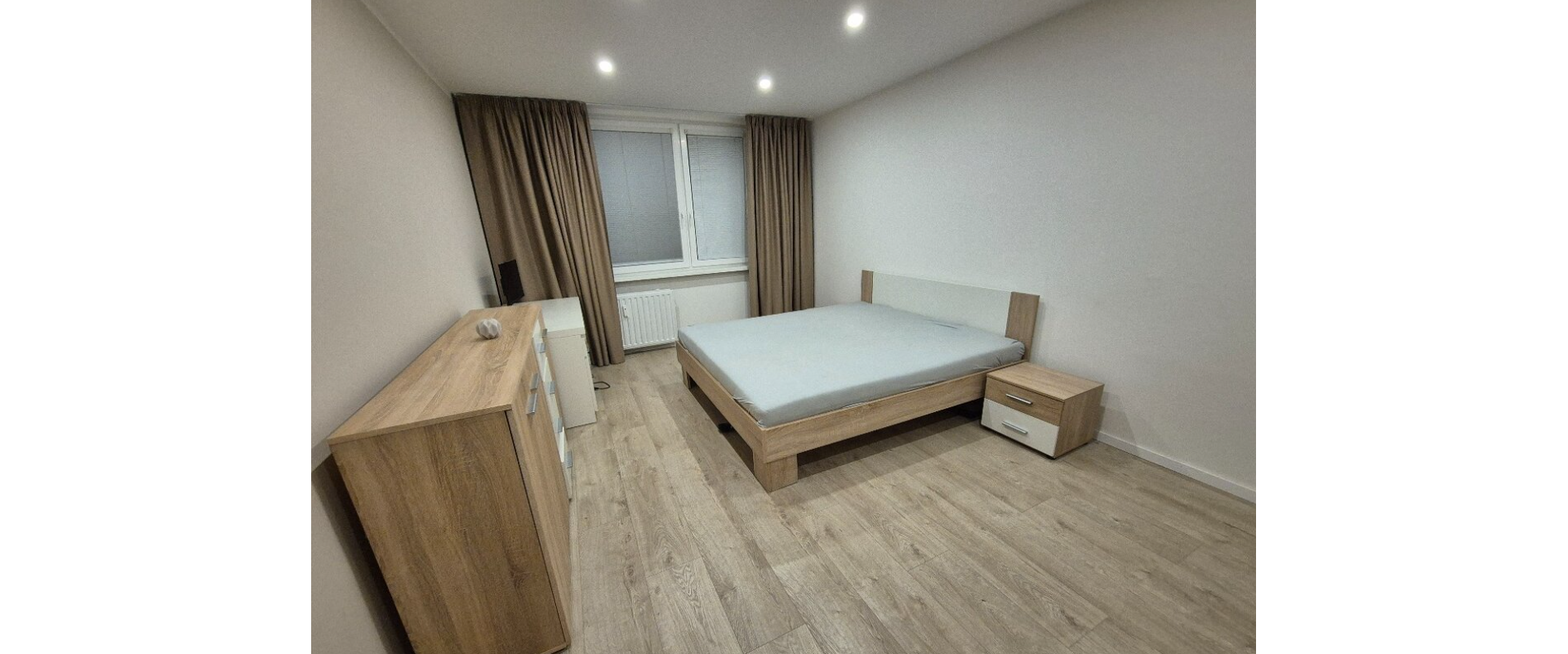 Kompletne zariadený 3-izbový byt na prenájom