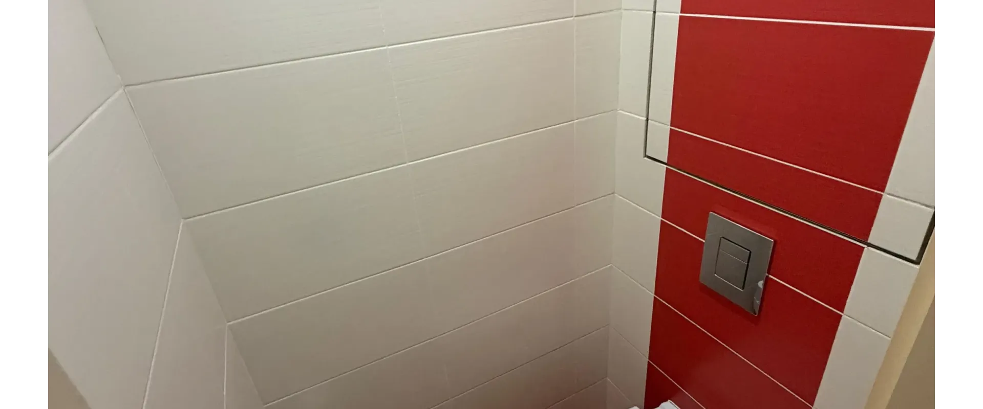 🔥 EXKLUZÍVNE NA PREDAJ: MODERNÝ 2-IZBOVÝ BYT V KOMÁRNE