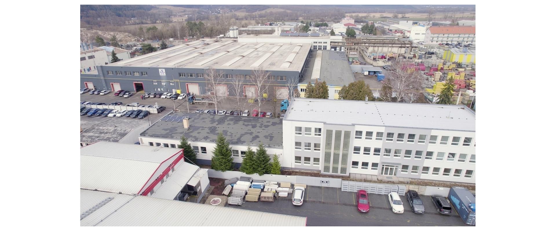 Administratívna budova/ ubytovňa na predaj