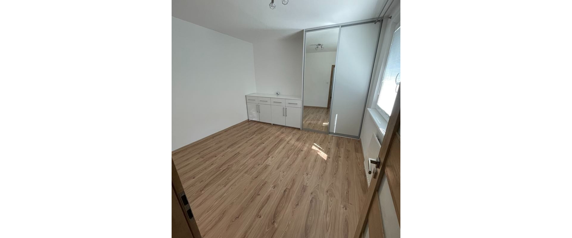 Predám 3 izbový byt, Sibírska