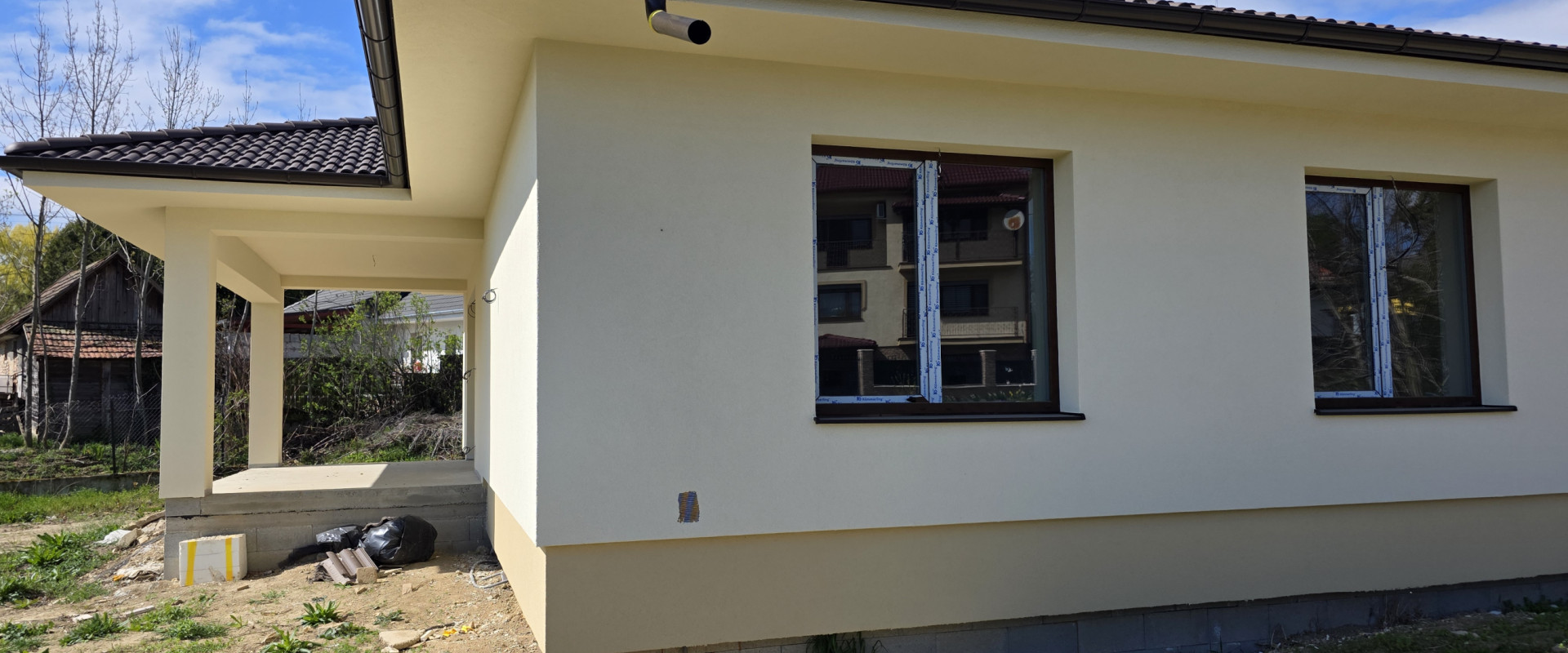 EXKLUZÍVNE: Moderná novostavba s terasou - Veľké Ludince