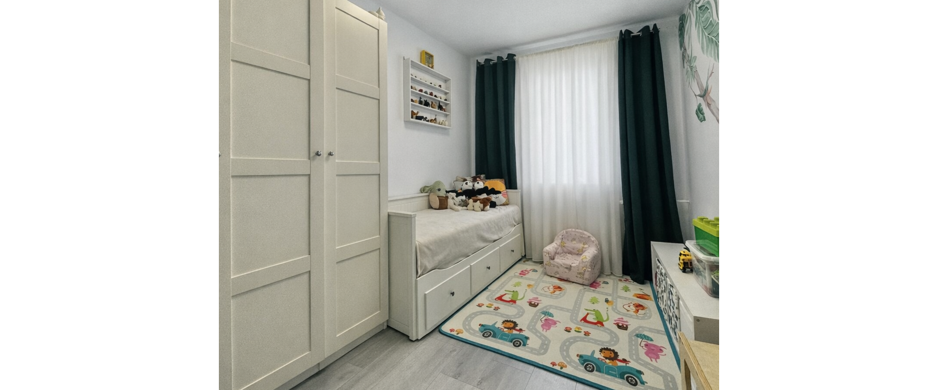 ZNÍŽENÁ CENA: Presvetlený 3 izbový byt - Petržalka - Lúky pri Draždiaku